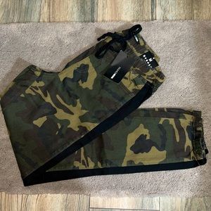 Cargo denim pant (NEW)